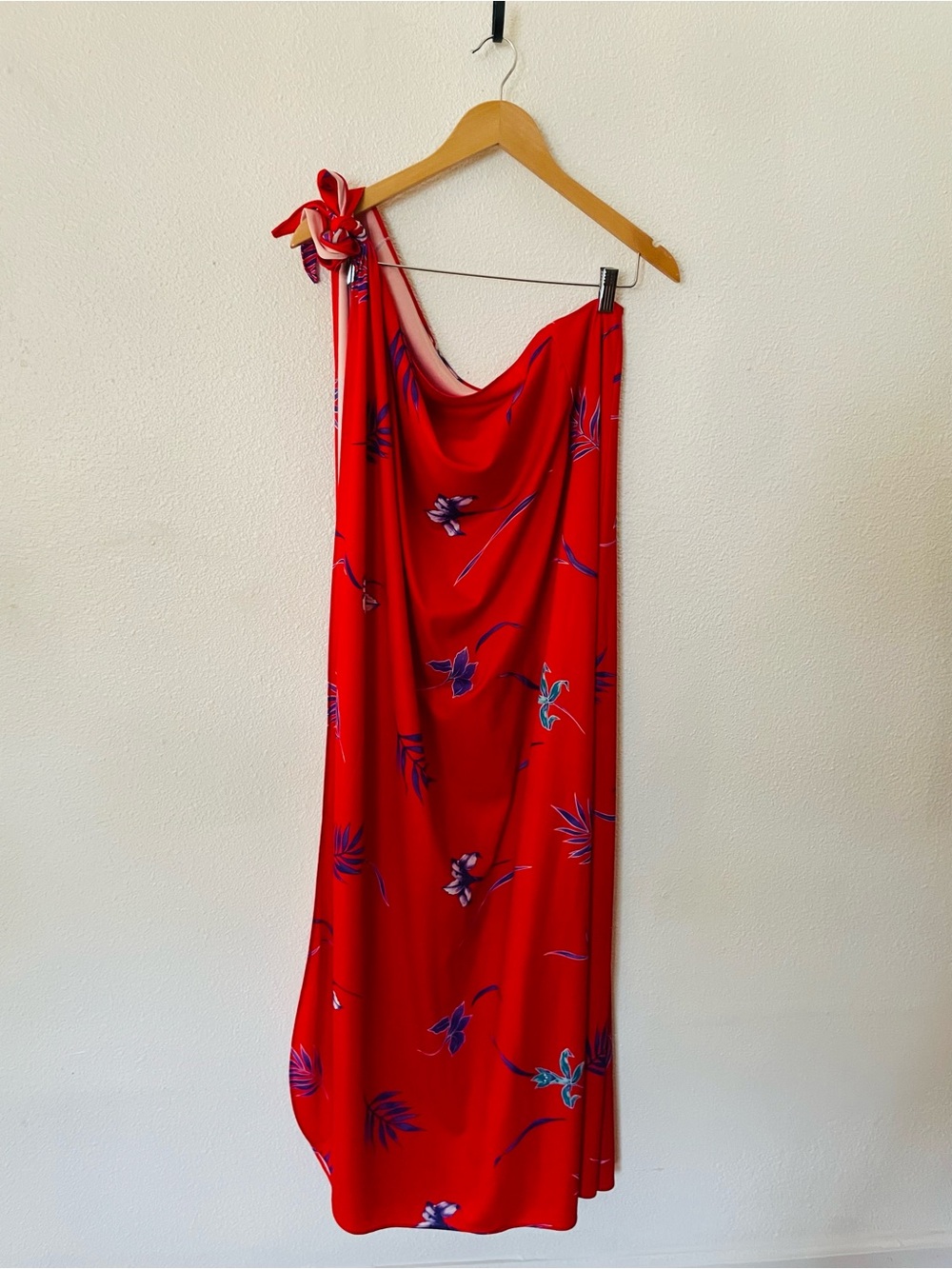 Sand Pebble Hawaii Vintage Red Floral Swim Sarong Cover-Up Cocktail Pool Party
